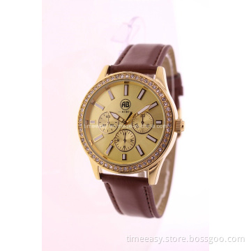New Crystal Sub Dial Gold Color Watch